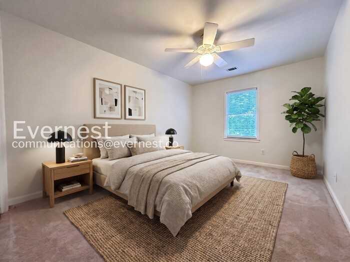 2665 Holcomb Springs Dr - Photo 4 of 23