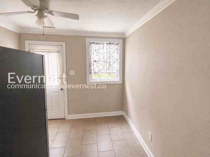 4423 Eanes Ln - Photo 6 of 11