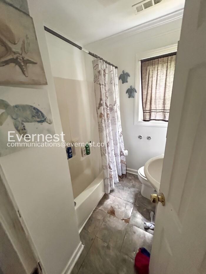 4423 Eanes Ln - Photo 7 of 11