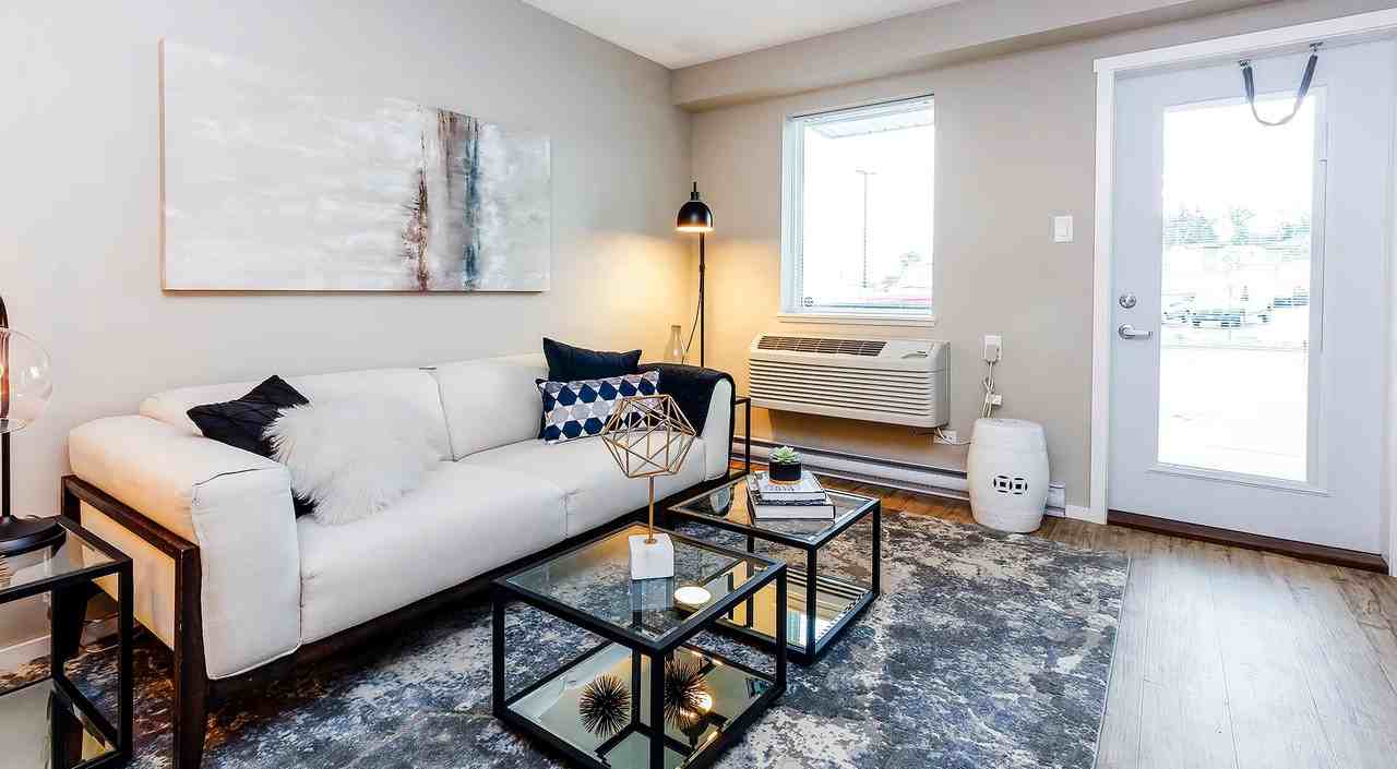 Gateway Apartments - Photo 3 of 17