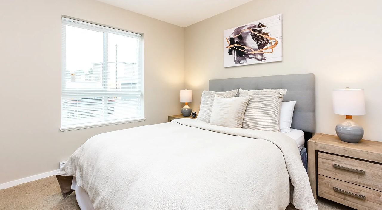 Gateway Apartments - Photo 5 of 17