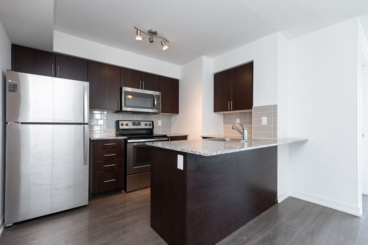 1420 Dupont St #2202 - Photo 5 of 15