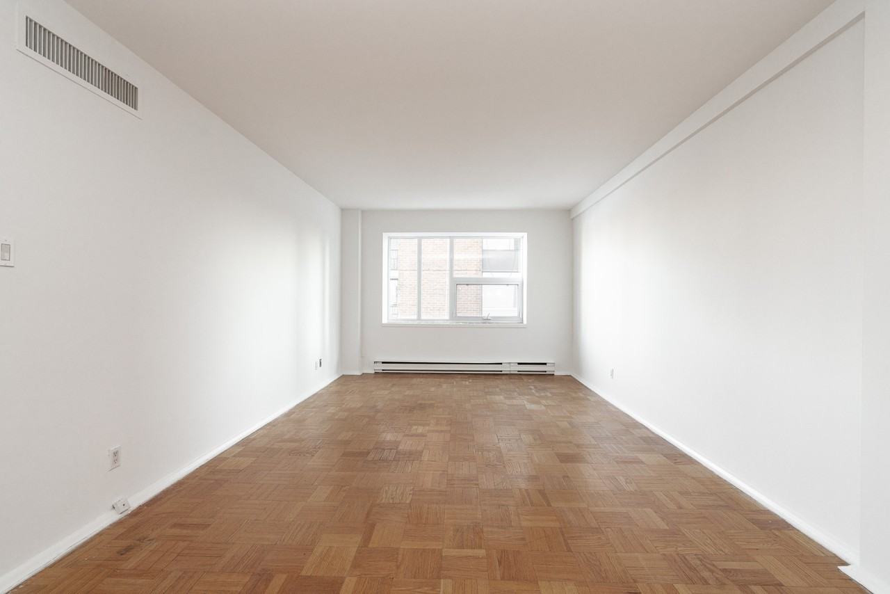 49 St. Clair Avenue West - Photo 4 of 50