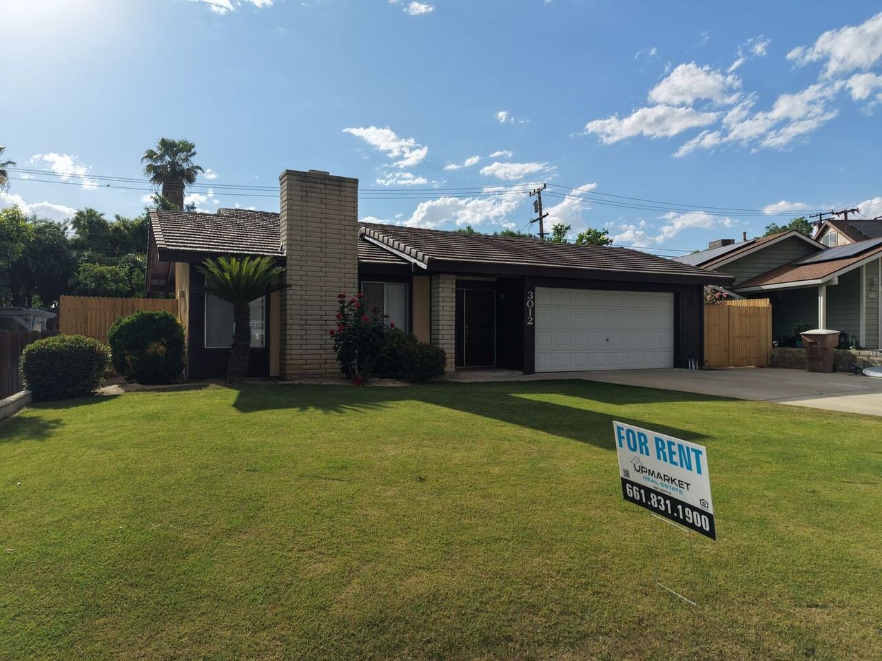 3012 Catalina Dr - Photo 2 of 28