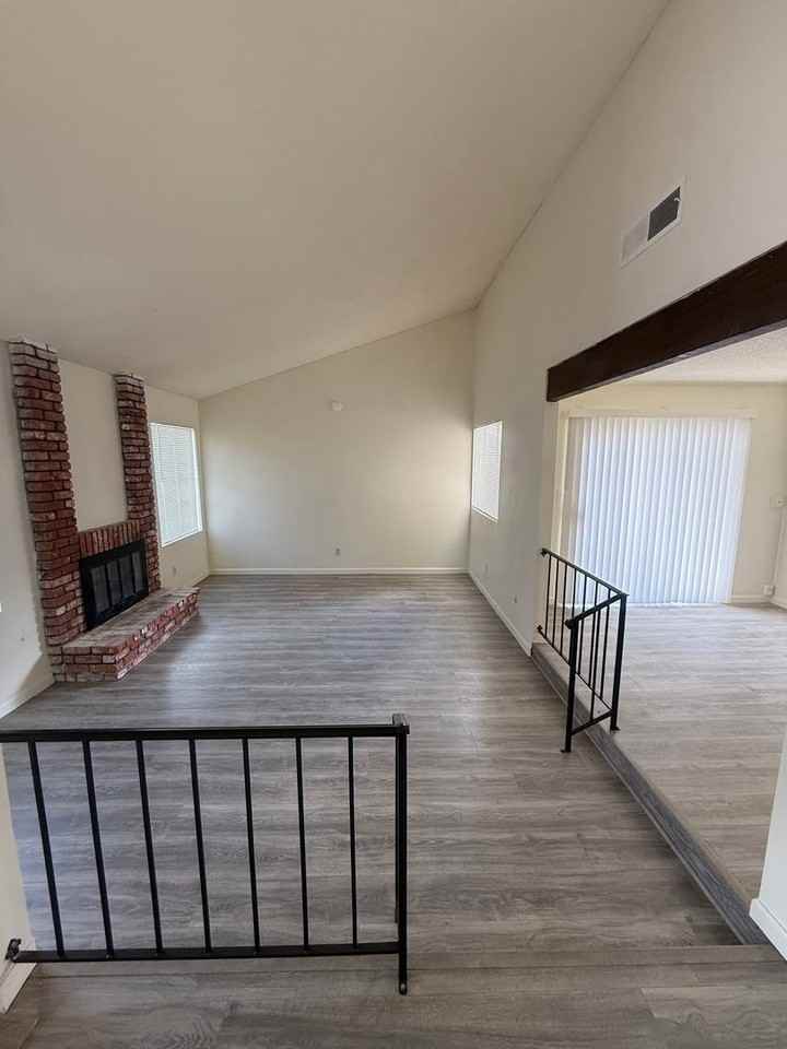 3012 Catalina Dr - Photo 5 of 28
