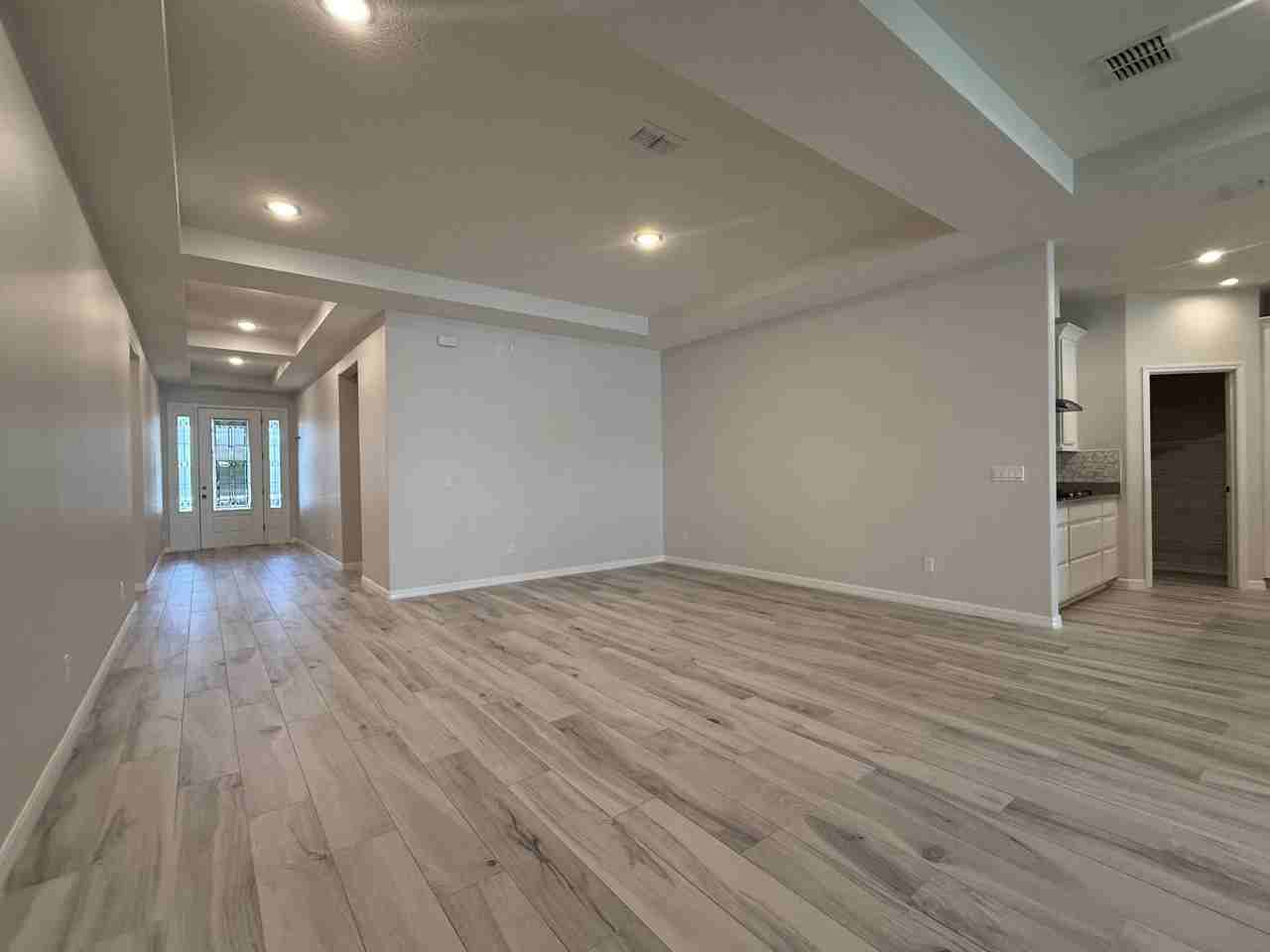 4753 Terrace Bluff St #1 - Photo 4 of 35
