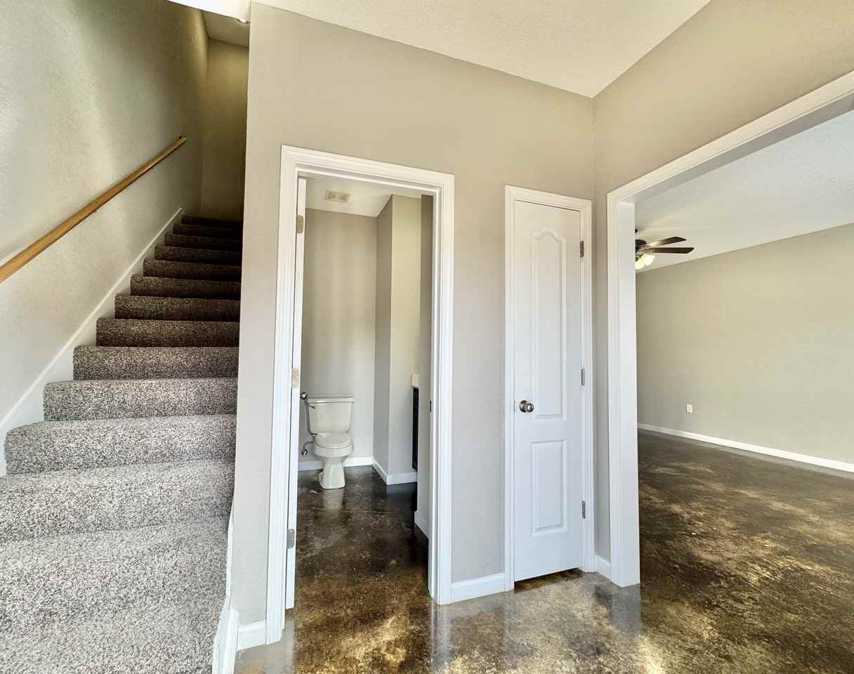 910 E Craighead Forest Rd #88 - Photo 3 of 31
