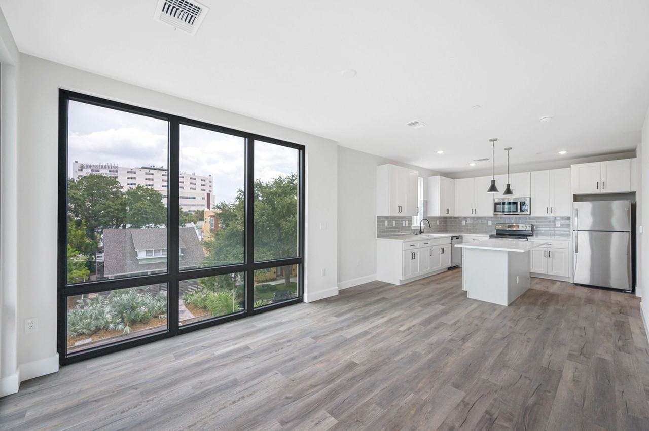 357 South - Photo 5 of 7