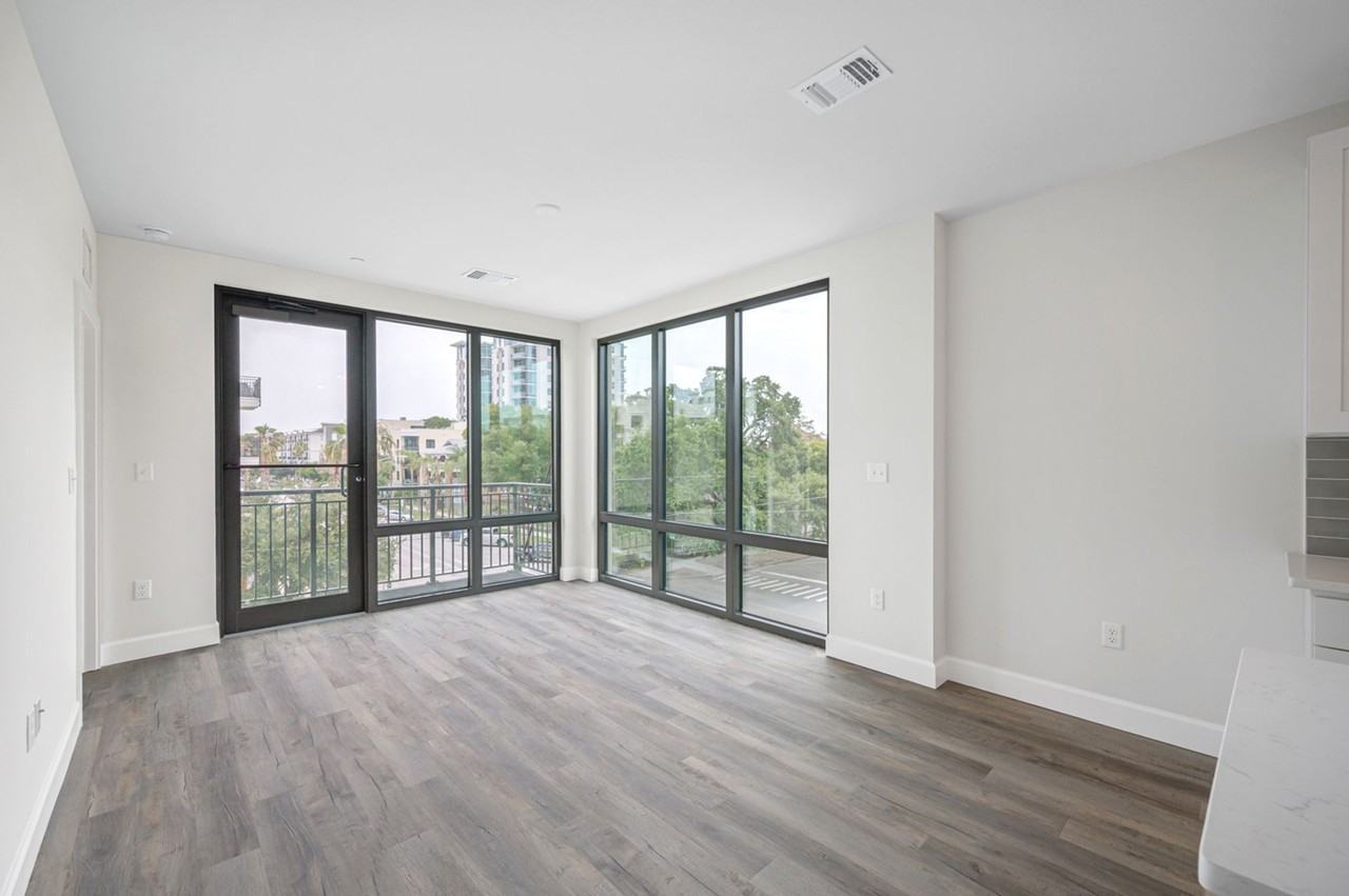 357 South - Photo 6 of 7