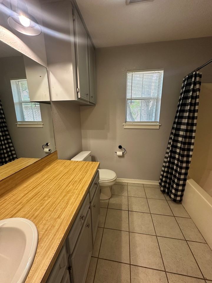 2612 Cheyenne Dr #1 - Photo 6 of 11