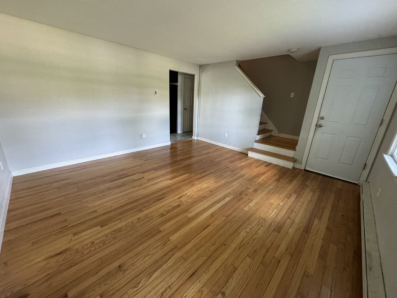 87 S Silver Ln #2 - Photo 3 of 14