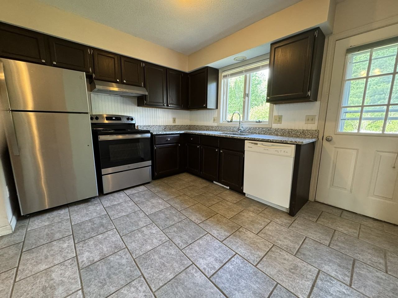 150 Old Amherst Rd #1 - Photo 2 of 22
