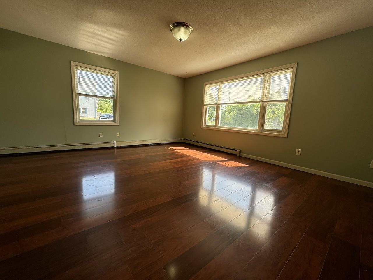 150 Old Amherst Rd #1 - Photo 4 of 22