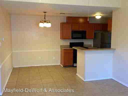 1310 Zephyr Ln - Photo 3 of 22