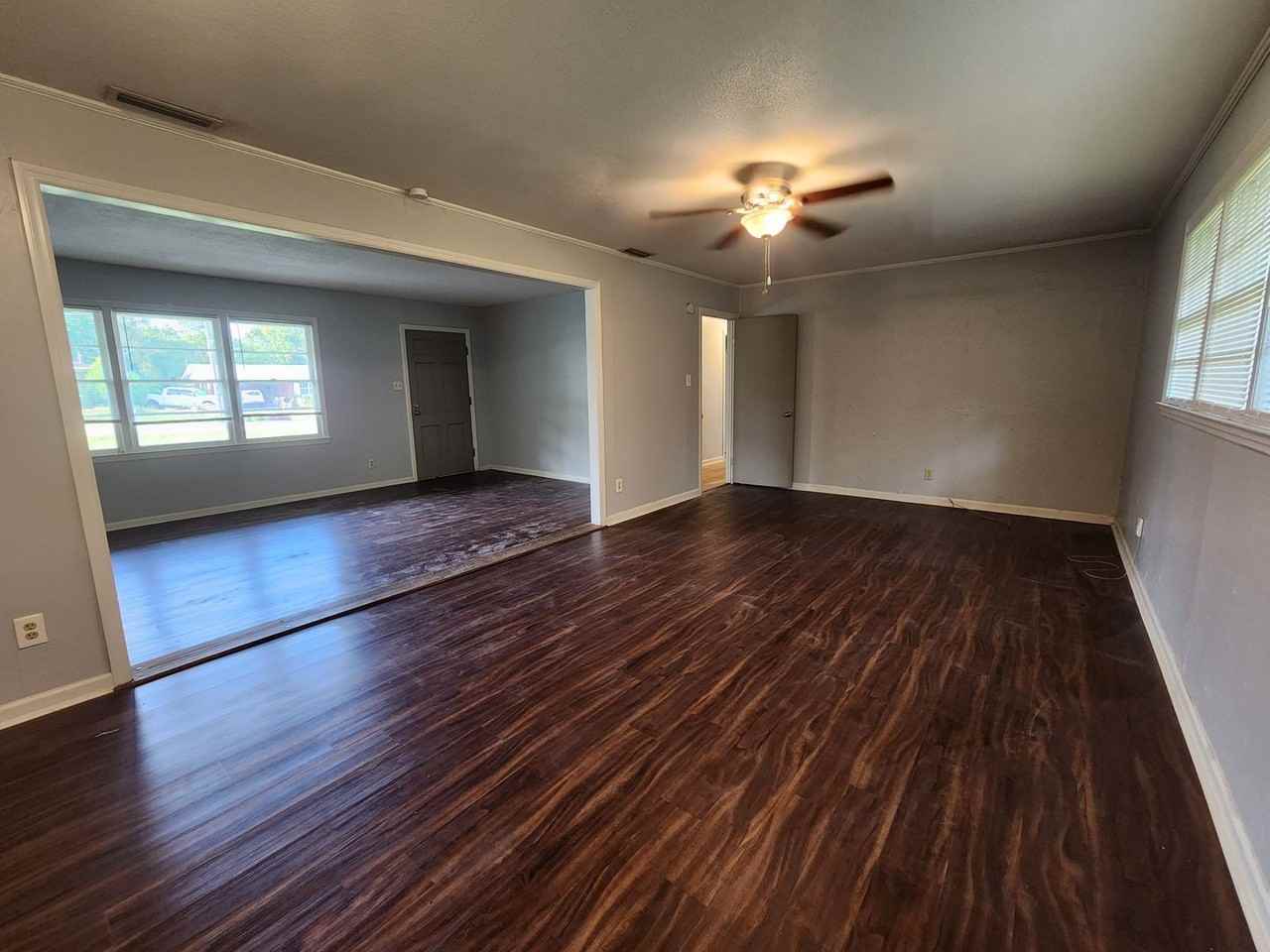 1218 Thomwal St - Photo 3 of 13