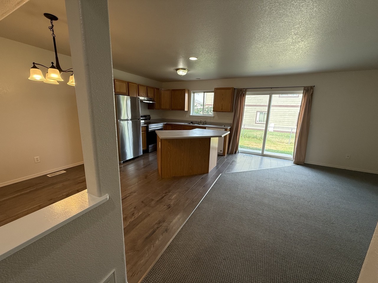 913 Cardinal Dr #B - Photo 7 of 25