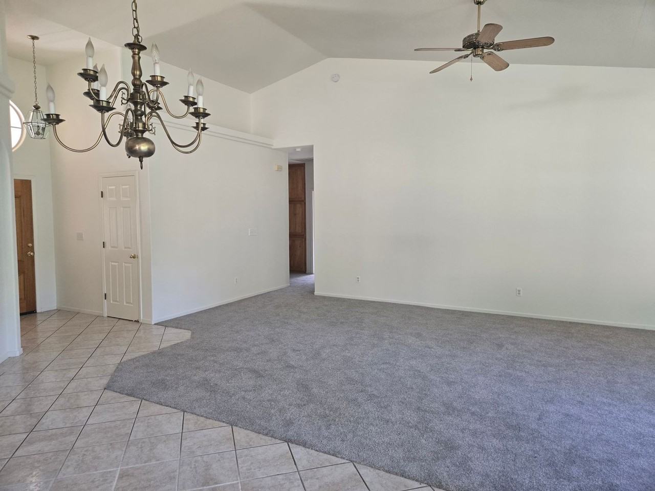 2738 W Ceres Ct - Photo 4 of 8