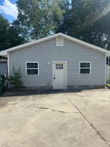 909 Washington St - Wool and Ray - Photo 1 of 1