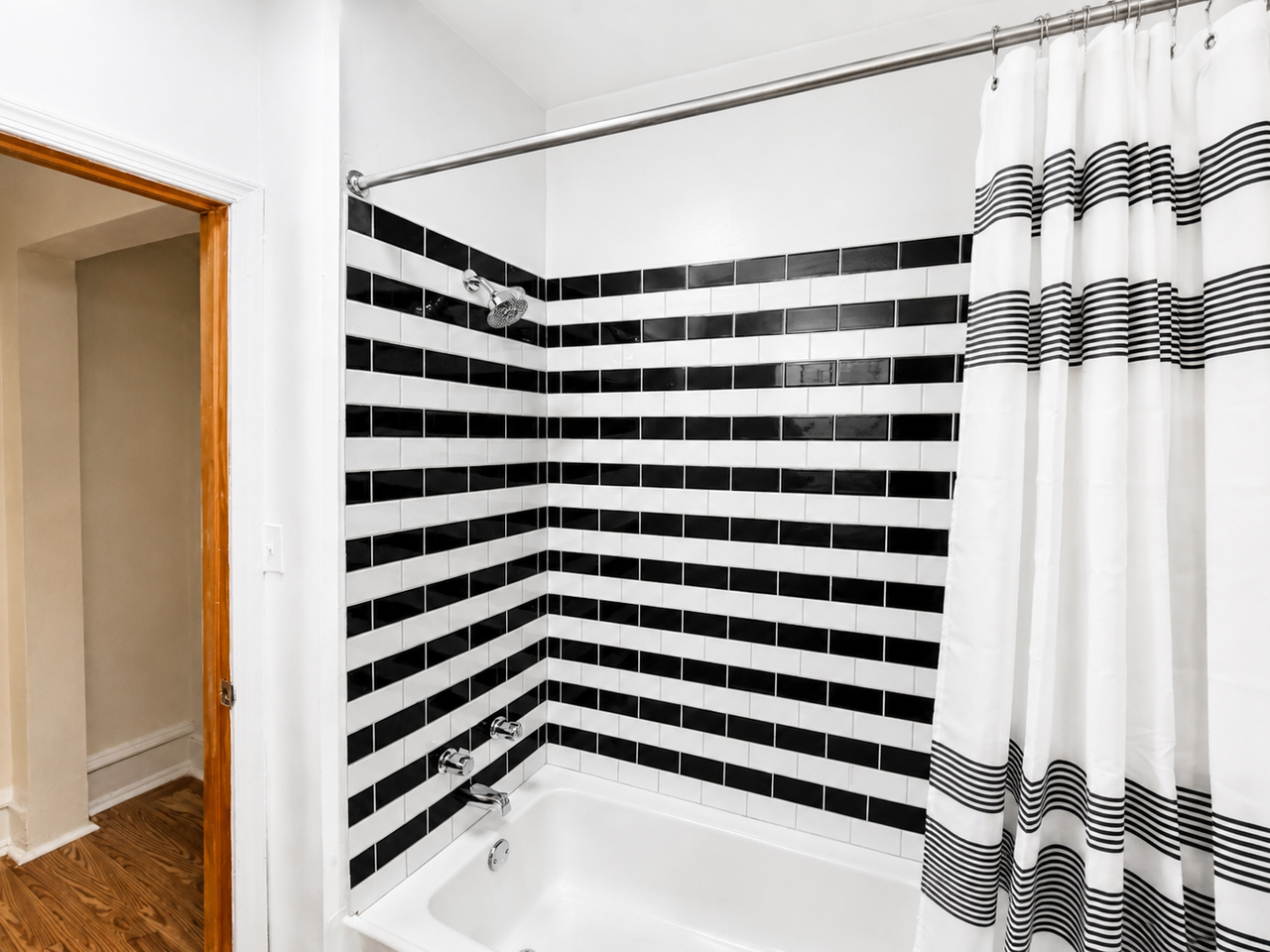 4025 Green St #1 - Photo 7 of 16