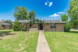 featured image of 3500 Nashville Ave