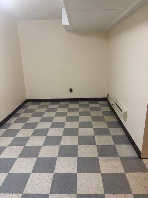 Farmington Efficiencies20991 Chippendale Ave W., - #5 - Photo 7 of 10
