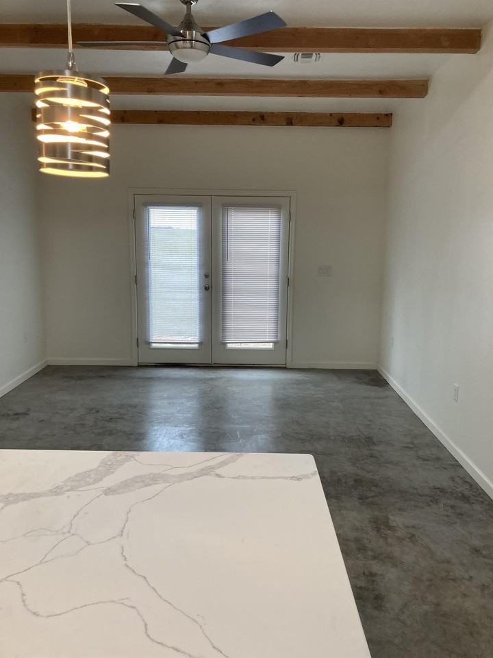 1130 E Winnie Pl #1 - Photo 7 of 43