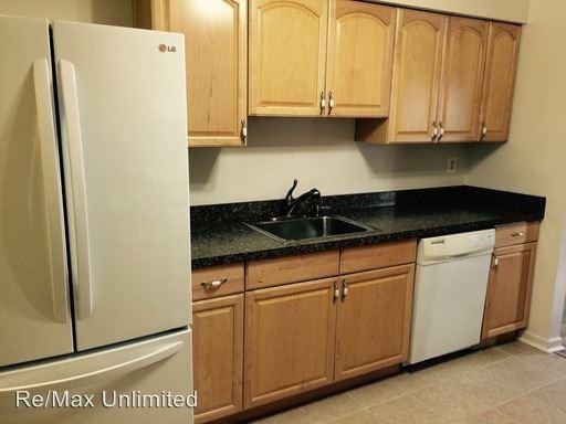 2 Bayleaf Dr - Photo 2 of 8