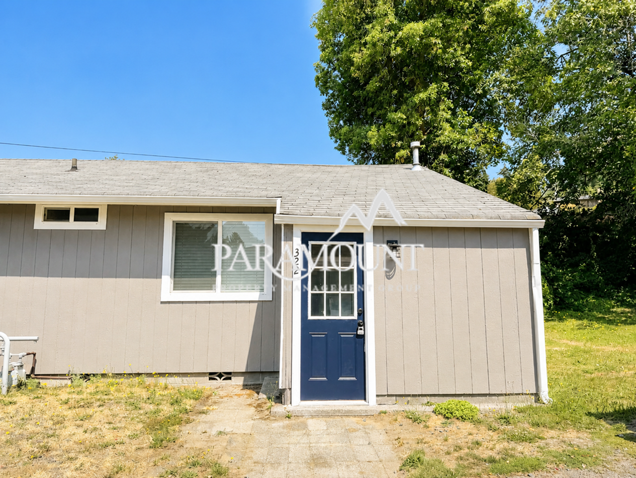 322 Willow St - Photo 2 of 11