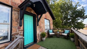 featured image of 214 N 19th St #1
