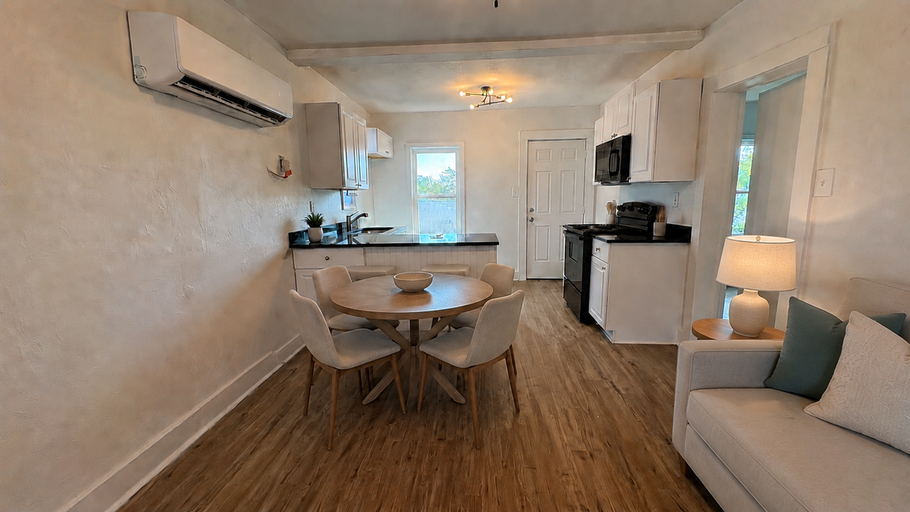 214 N 19th St #1 - Photo 3 of 10
