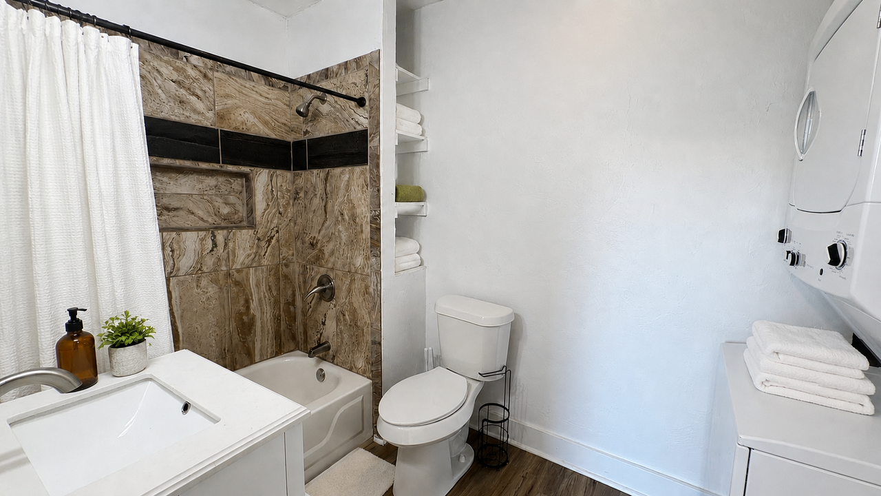 214 N 19th St #1 - Photo 5 of 10