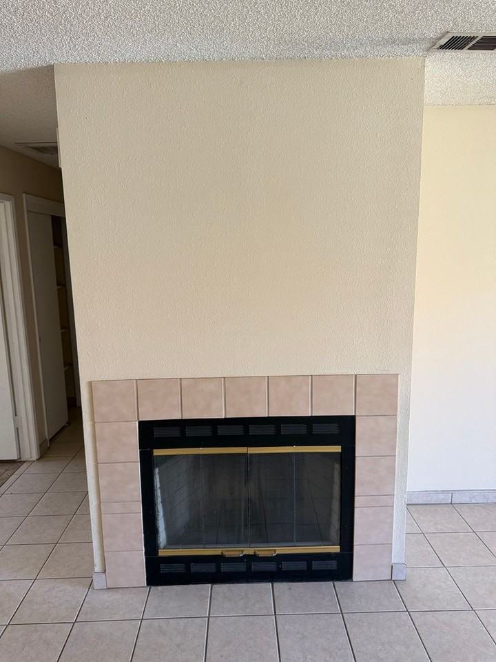 2800 Gosford Rd - Photo 5 of 19