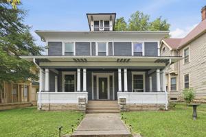 featured image of 911 N Fountain Ave