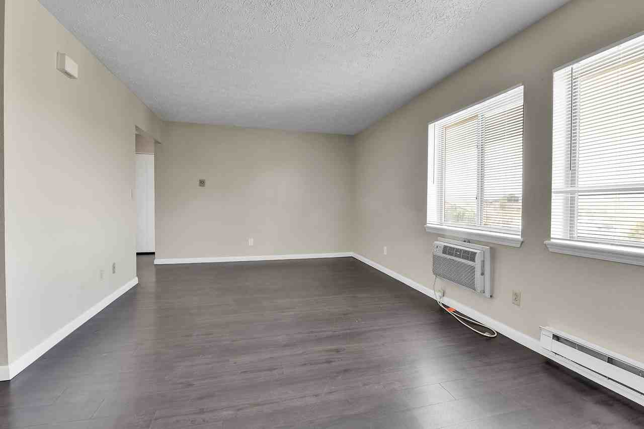 495 S Oman Rd #495H - Photo 3 of 28