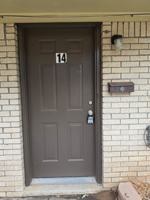 featured image of 412 E 3rd St
