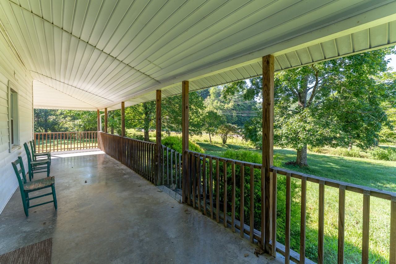 10801 E Fork Rd #1 - Photo 4 of 16