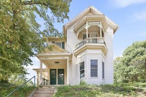 featured image of 322 Bill Edwards Dr