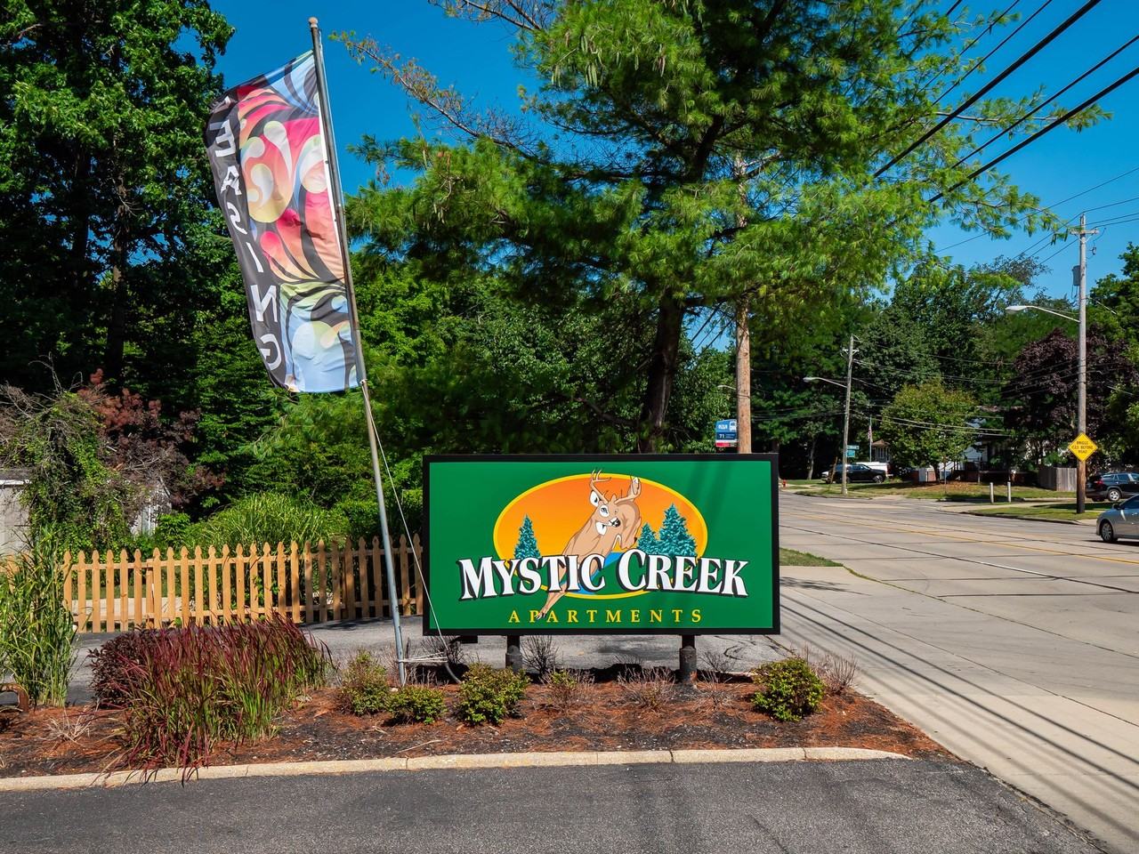 Mystic Creek Apartments - Photo 7 of 50
