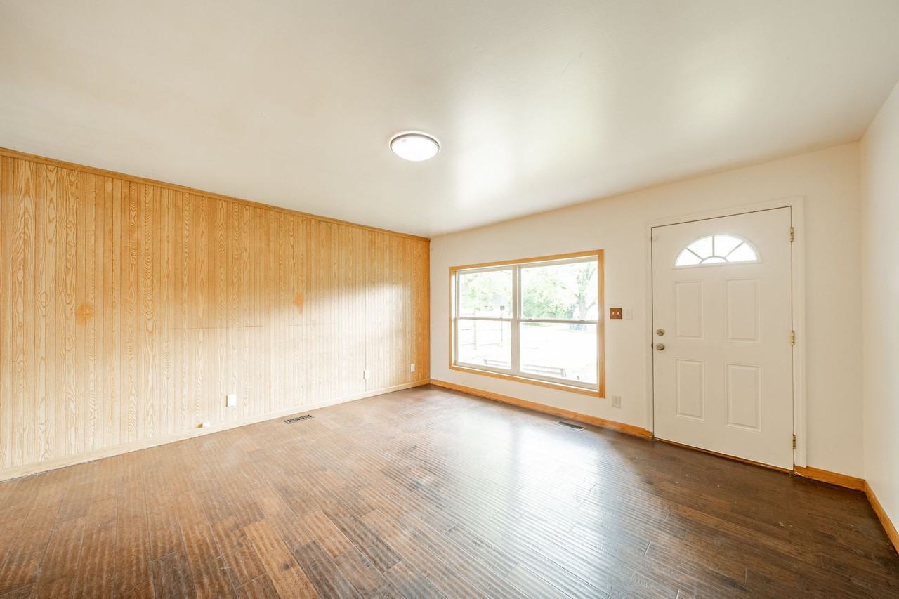 3631 Decamp Dr #3631 - Photo 2 of 10