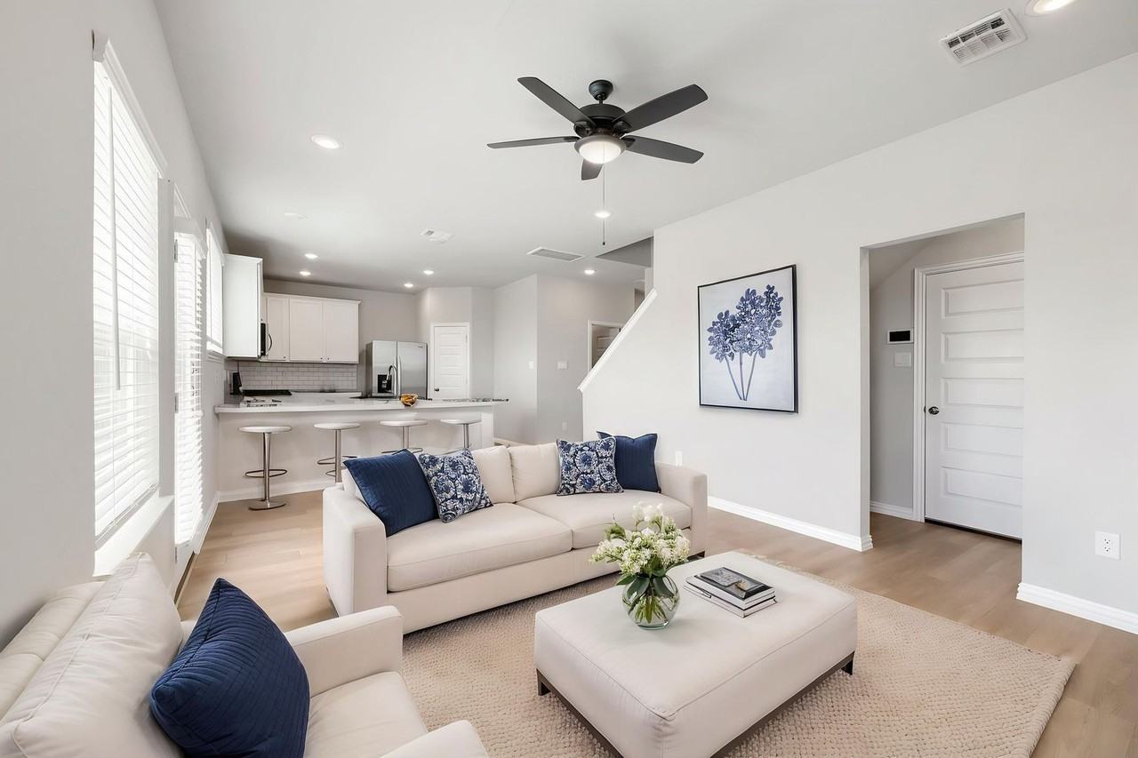 Sunterra Harbor - Photo 5 of 49