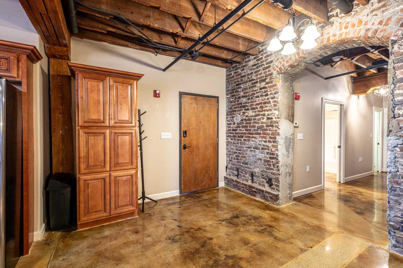 126 Mccammon Ave #1 - Photo 4 of 25