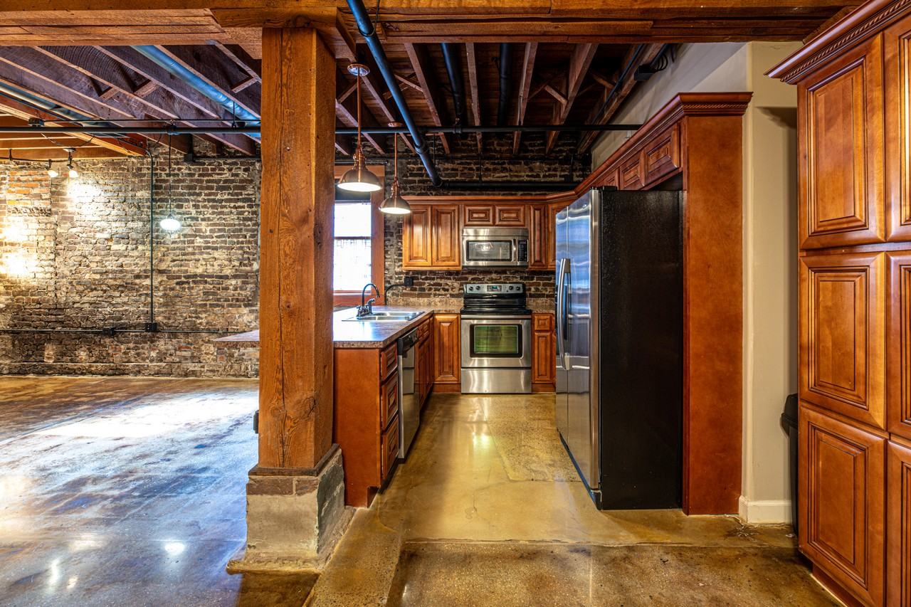 126 Mccammon Ave #1 - Photo 7 of 25
