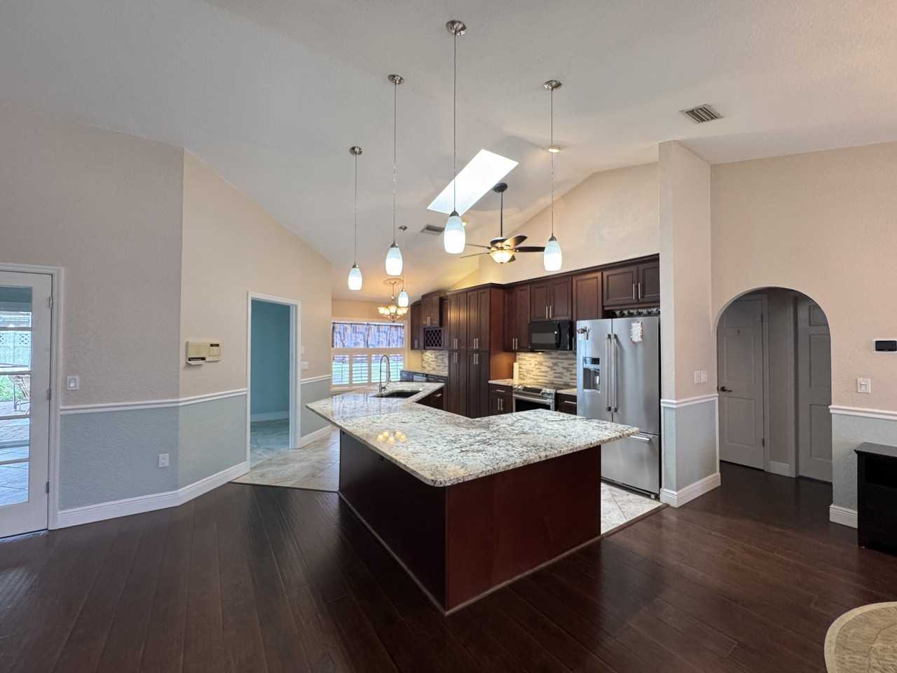 6153 Mountain Way Ave #1 - Photo 6 of 35