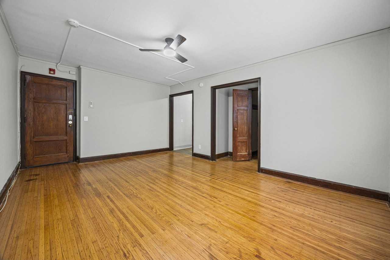 117 Highland Parkway - Photo 4 of 20