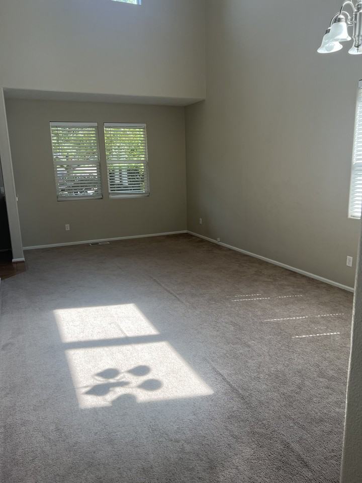20074 Sw Squire Dr #1 - Photo 2 of 21