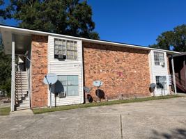 featured image of 222 W Marigny Cir