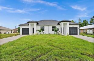 featured image of 2229 Armour Rd