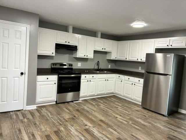253 Melwood St - Photo 2 of 12