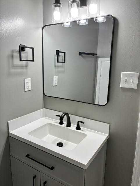 253 Melwood St - Photo 7 of 12