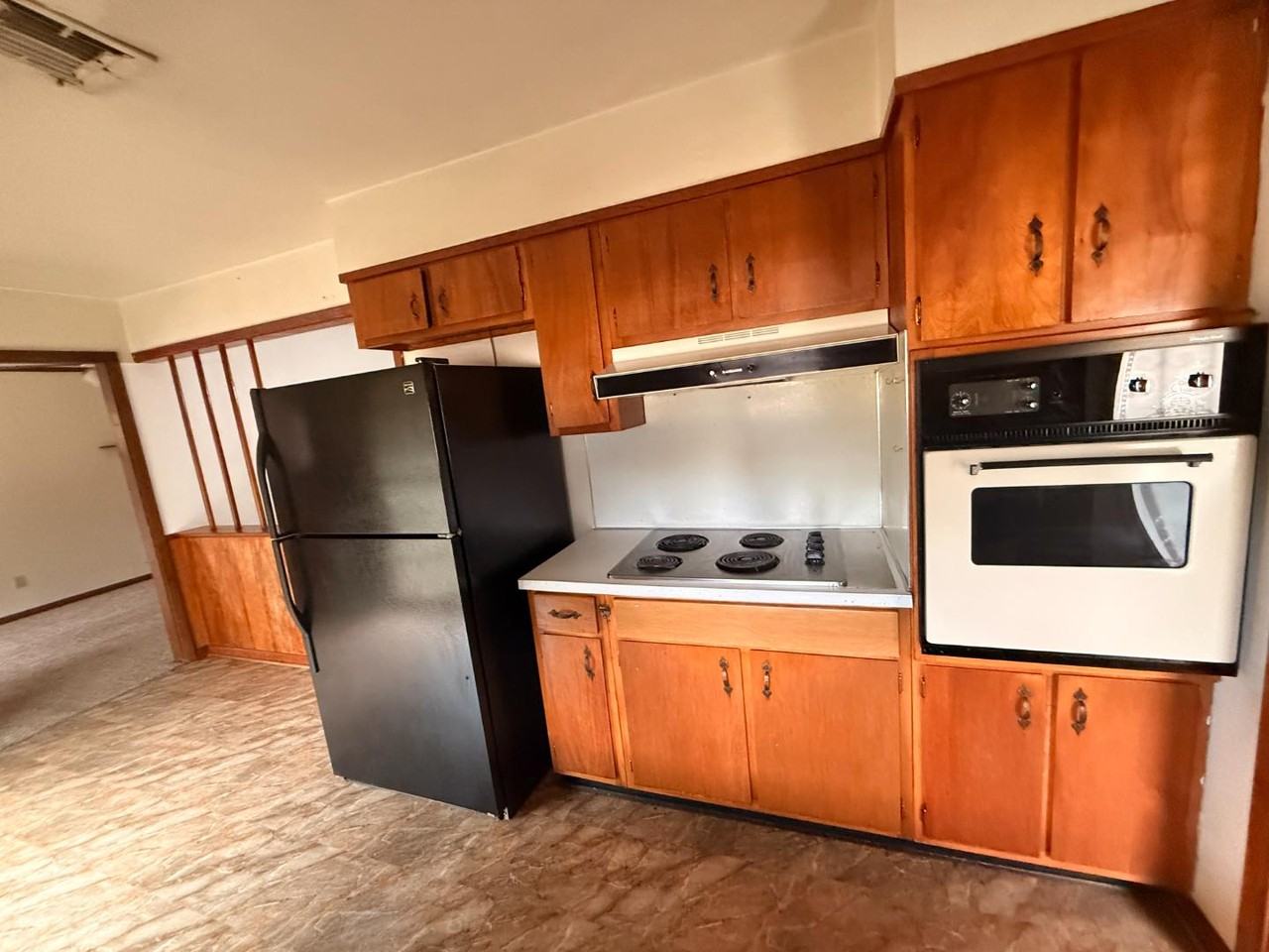 4501 Donnie Ave - Photo 5 of 20